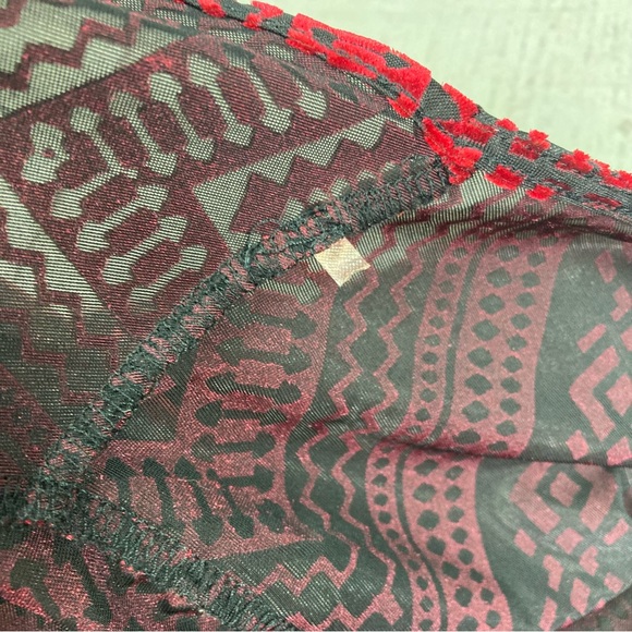 Any Wear by Catherines Size 14 16 Open Front 3/4 Sleeve Cardigan Velvet Printed - Picture 9 of 9